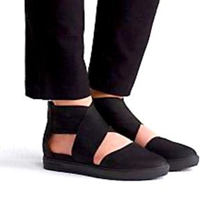Eileen Fisher Black Carver Flats Size 7.5